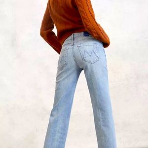 NWOT and never worn MOTHER Superior “the kick it” high rise, straight leg Jean.